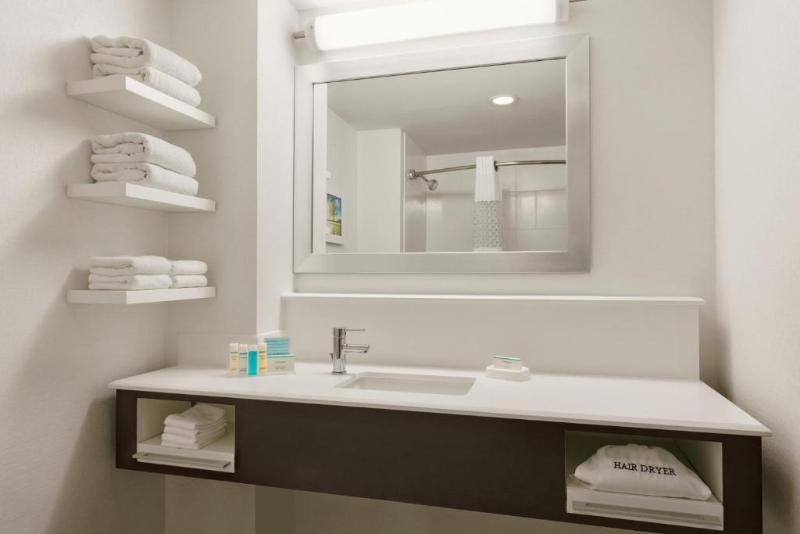 Стандартный Номер Кровать Кинг, Hampton Inn Reading/wyomissing