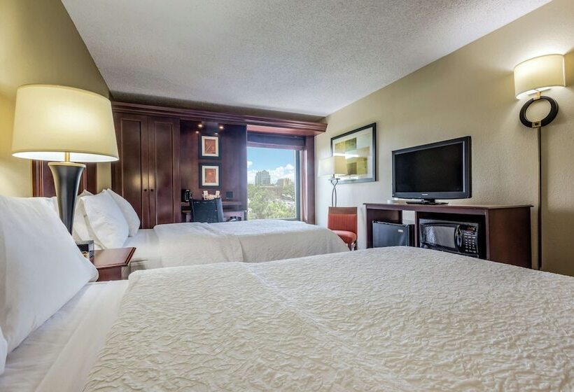 ２ダブルベッドのスタンダードルーム, Hampton Inn Tampainternational Airport/westshore