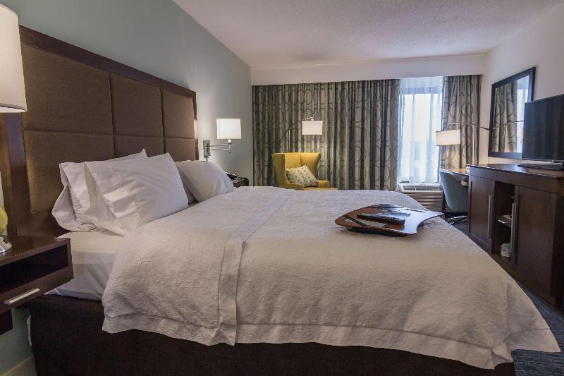 Стандартный Номер Кровать Кинг, Hampton Inn Winchester University/mall Area
