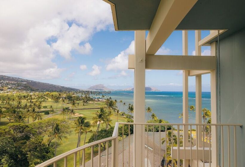 سوییت با چشم‌انداز جانبی دریا, The Kahala Hotel And Resort