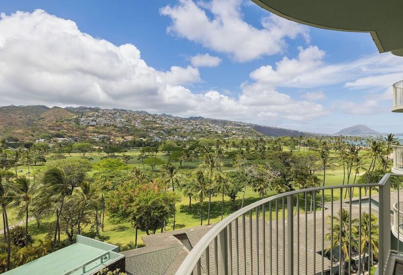 اتاق استاندارد با چشم‌انداز کوهستان, The Kahala Hotel And Resort