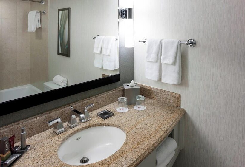Номер Стандарт Двуспальная Кровать, Fairfax Marriott At Fair Oaks