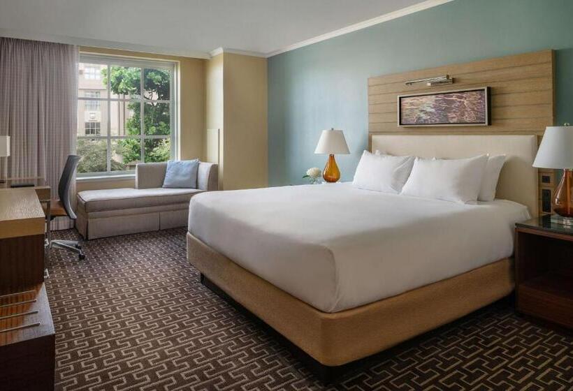 Номер Стандарт Кровать Кинг Адаптированный для Инвалидов, Hyatt Regency Greenwich
