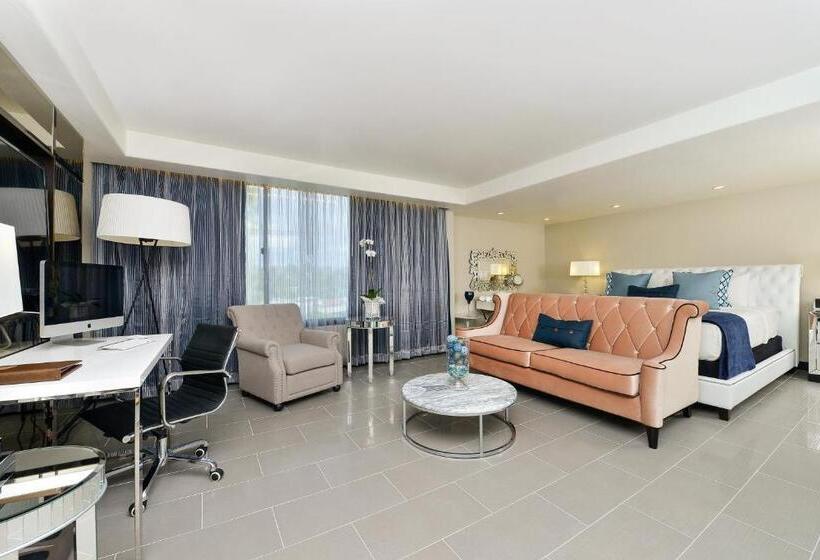 Suíte Cama King, Voco Laguna Hills