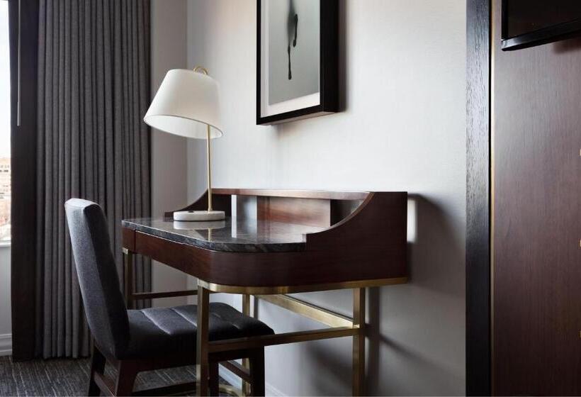 适合残疾人使用的标准间, Boston Marriott Long Wharf