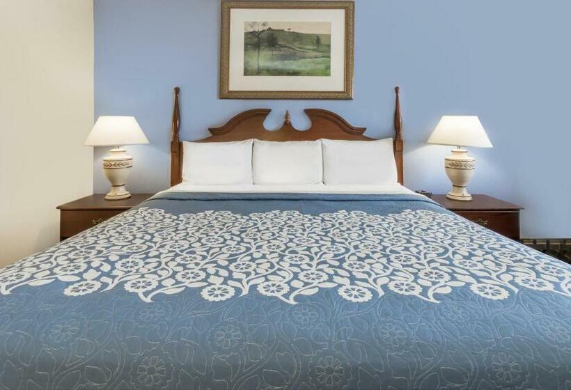 Стандартный Номер Кровать Кинг, Days Inn By Wyndham Plymouth