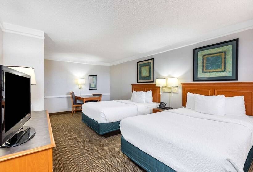带2个双人床的标准工作室, La Quinta Inn By Wyndham El Paso West