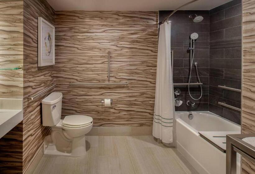 اتاق استاندارد با 2 تخت دوبل, Marriott Raleigh Durham Research Triangle Park