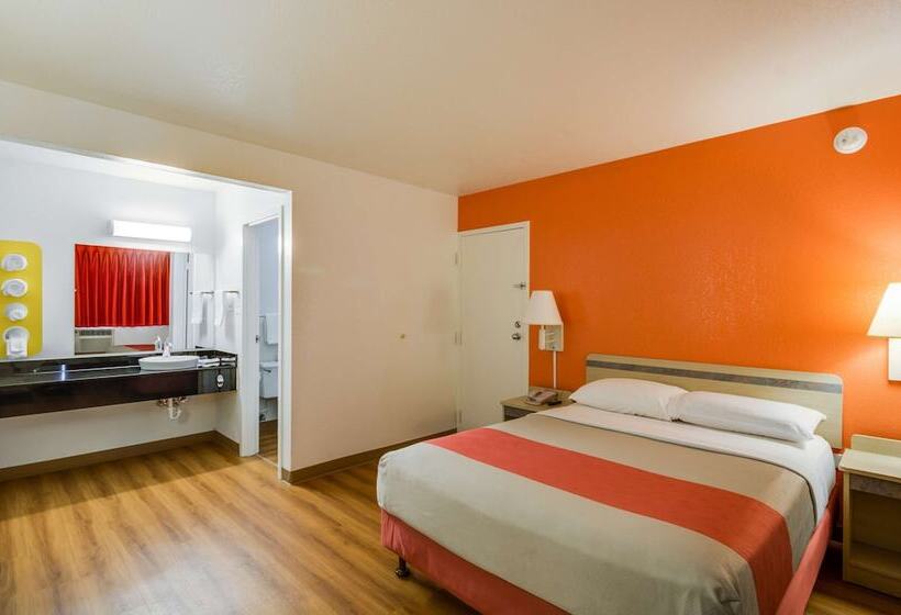 Quarto Deluxe, Motel 6 Schiller Park, Il   Chicago O Hare