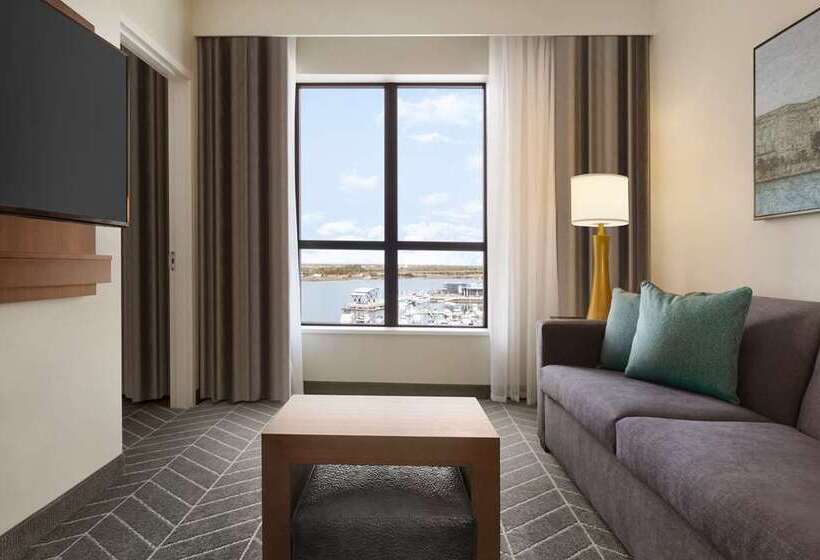 Люкс, Embassy Suites By Hilton Myrtle Beach Oceanfront Resort