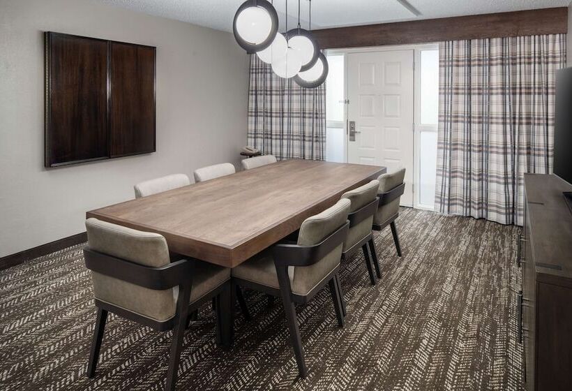 身障者適用スイートルーム, Embassy Suites By Hilton Orlando North