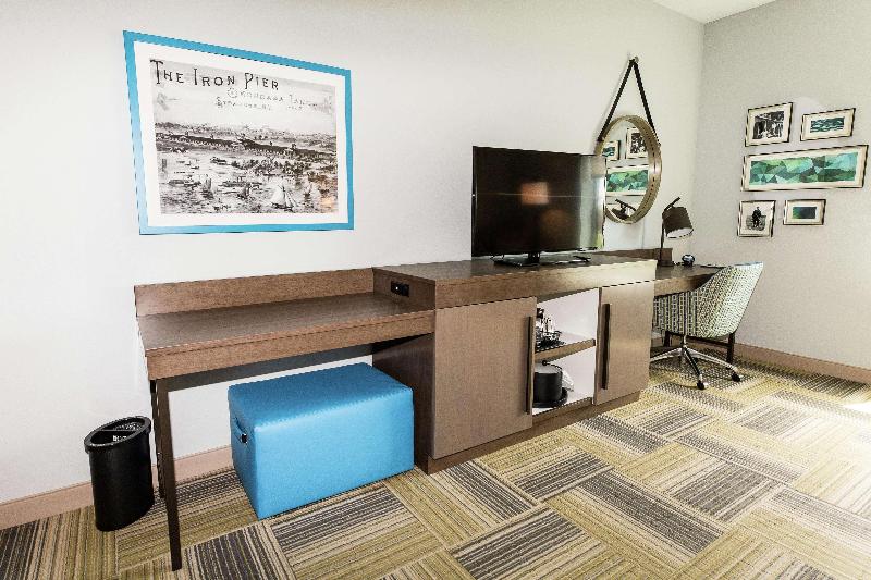 Стандартный Номер Кровать Кинг, Hampton Inn & Suites Syracuse North Airport Area