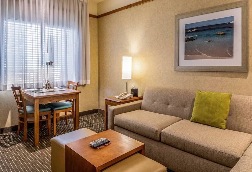 Люкс, Quality Suites Downtown San Luis Obispo