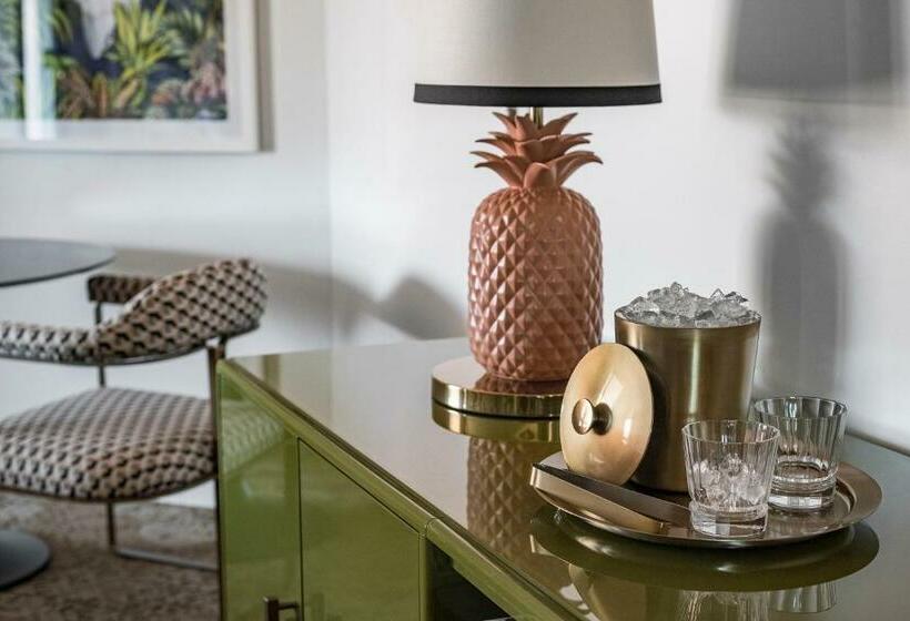 جناح لذوى الاحتياجات الخاصة, Pga National Resort