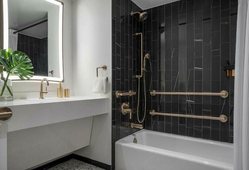 غرفة قياسية لذوى الاحتياجات الخاصة, Pga National Resort