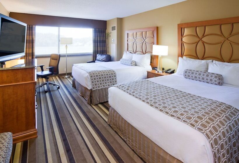 Номер Стандарт 2 Двуспальные Кровати, Crowne Plaza Minneapolis West, An Ihg