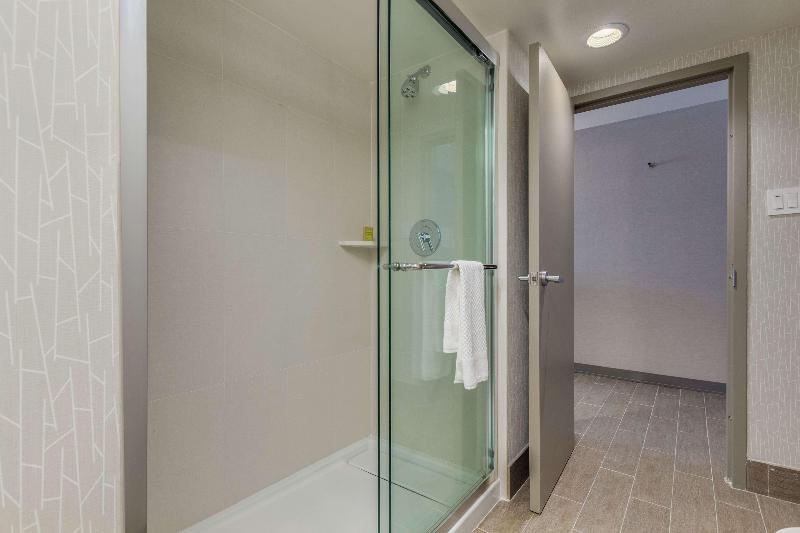 Люкс Кровать Кинг, Doubletree By Hilton Phoenix Chandler