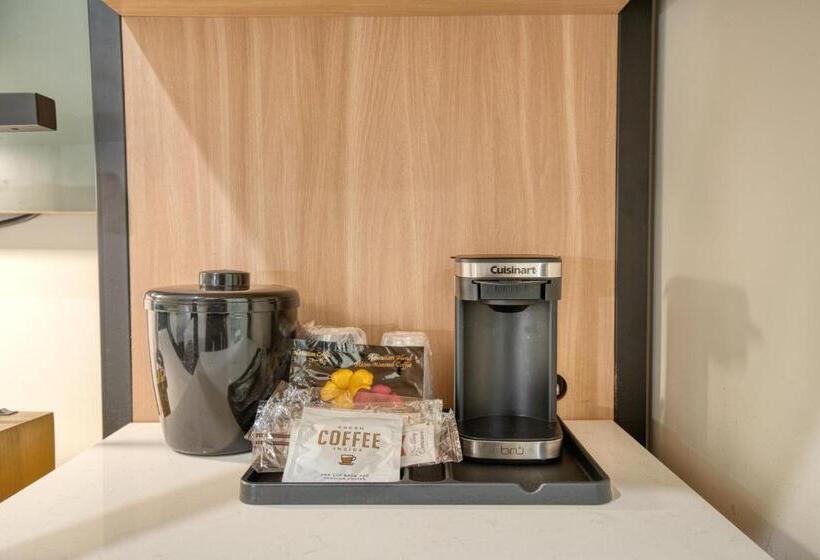Quarto Deluxe Cama King, La Casa Inn