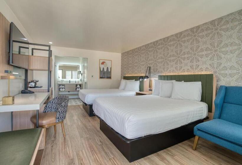 Quarto Superior Cama King, La Casa Inn