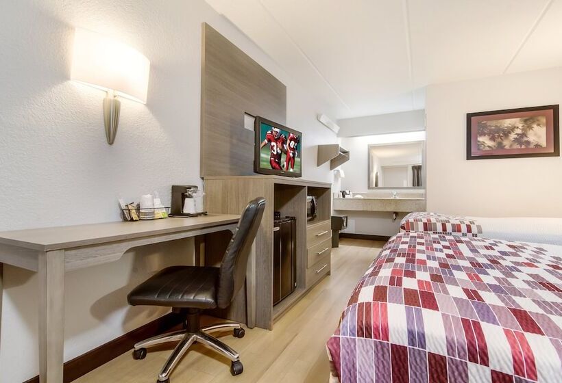 Номер Deluxe, Red Roof Inn Durham  Duke Univ Medical Center