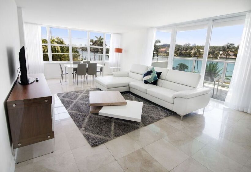 三卧高级套房, Seacoast Suites On Miami Beach