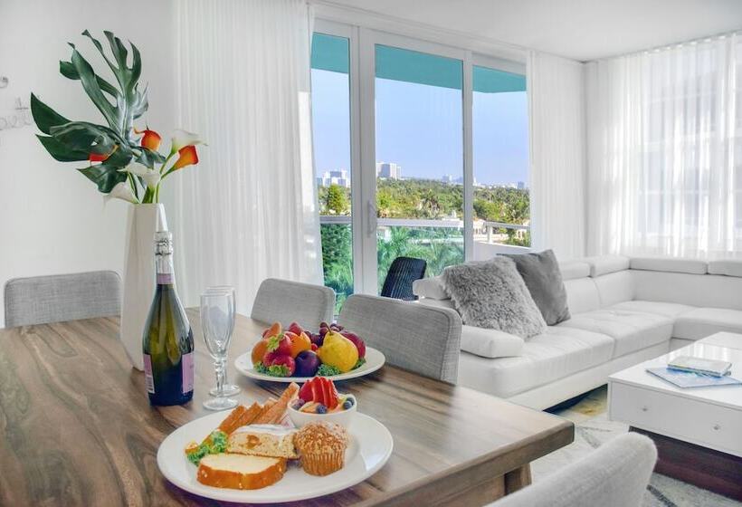 三卧高级套房, Seacoast Suites On Miami Beach
