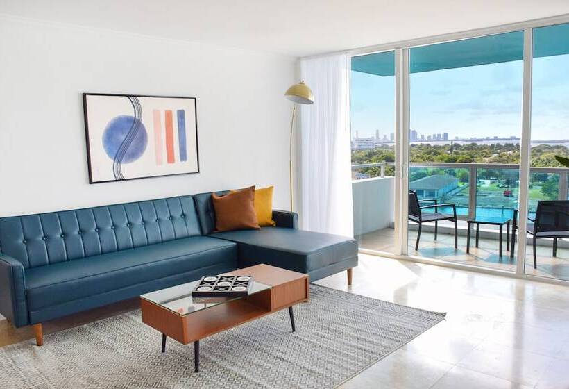 豪华套房, Seacoast Suites On Miami Beach