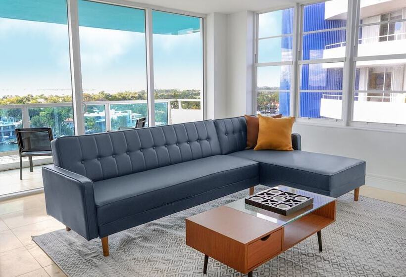 三卧高级套房, Seacoast Suites On Miami Beach