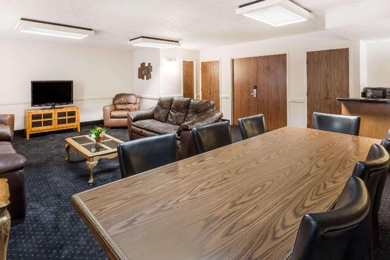 デラックススイート, Wyndham Riverfront