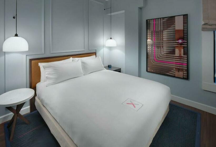 Deluxe Kamer met Kingsize Bed, Axiom