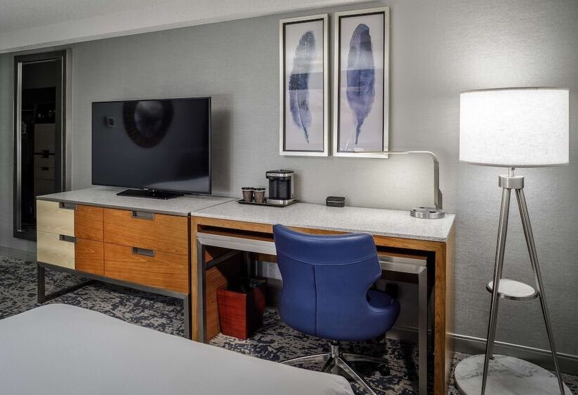 ２ダブルベッドのスタンダードルーム, Doubletree By Hilton Hotel Denver