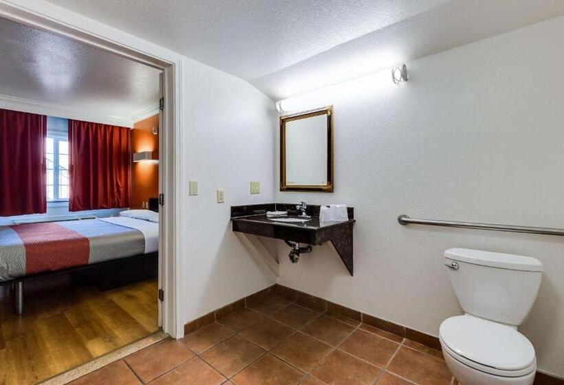 اتاق لوکس چهار تخته, Motel 6 San Jose, Ca   Convention Center