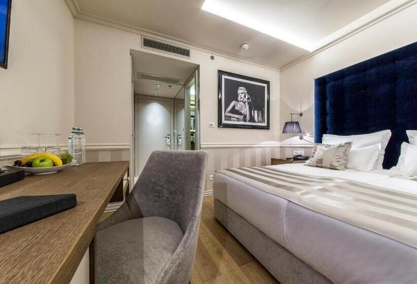 اتاق استاندارد, Grand Hotel Slavia