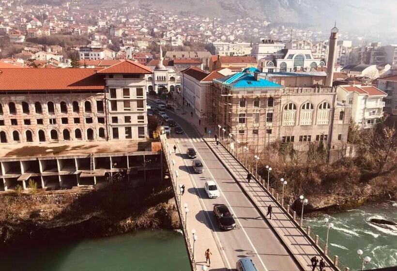 سوییت, Bristol