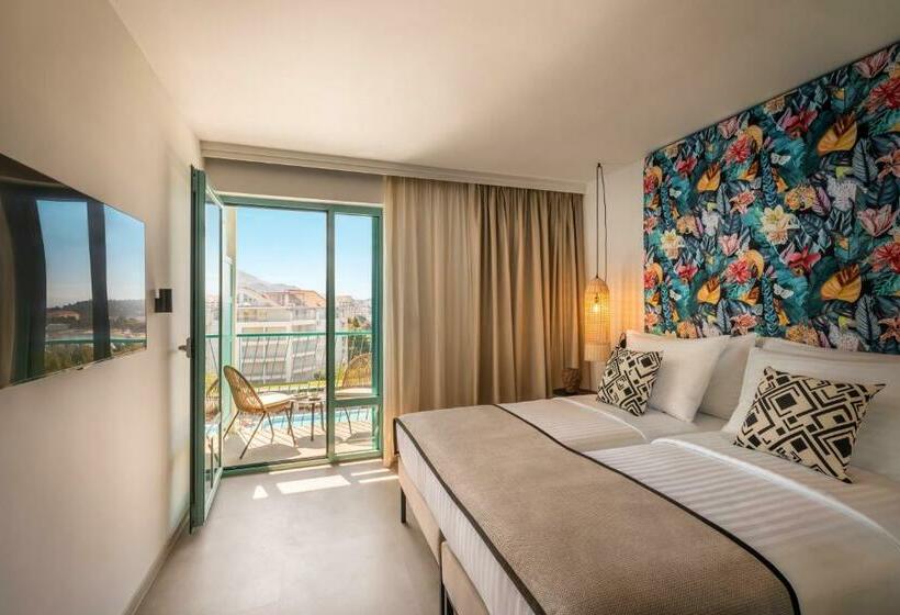Standard Room with Balcony Side Sea View, Places Dalmacija By Valamar