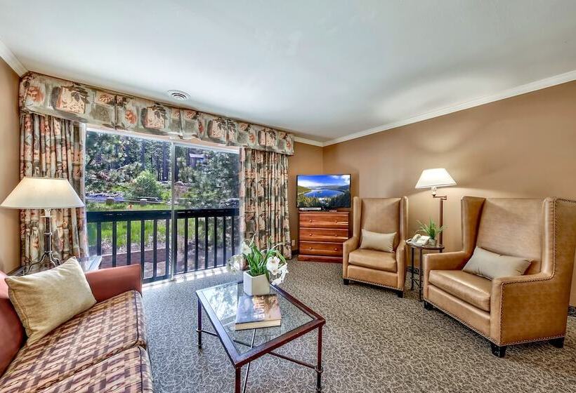 Люкс Deluxe 2 Спальни, Forest Suites Resort At The Heavenly Village