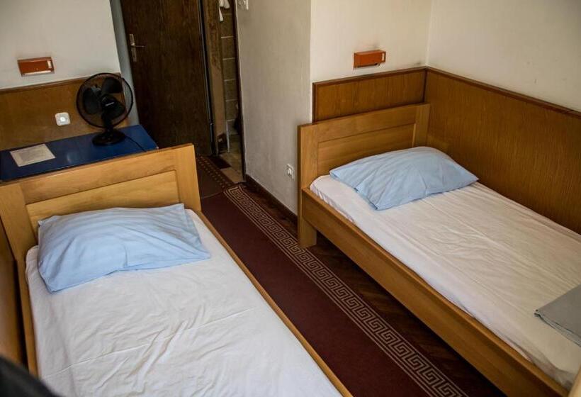 اتاق استاندارد یک نفره, Hi Hostel Zagreb