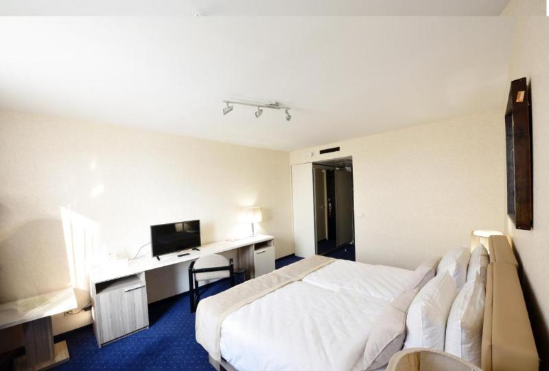 3 Bedroom Suite, Holiday