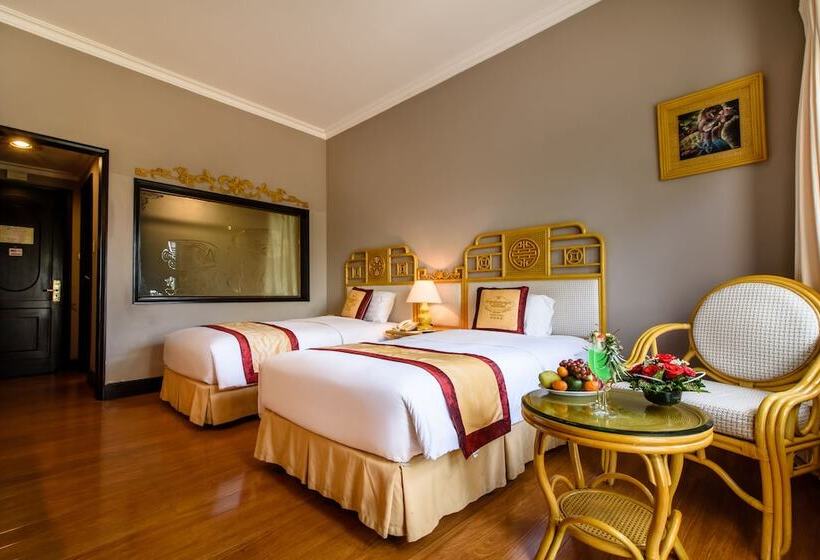 اتاق لوکس با چشم‌انداز باغ, Huong Giang Hotel Resort & Spa
