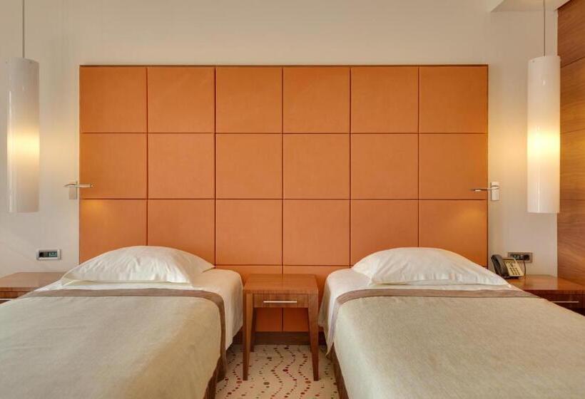 اتاق پرمیوم, Monte Mulini Adults Exclusive Hotel By Maistra Collection