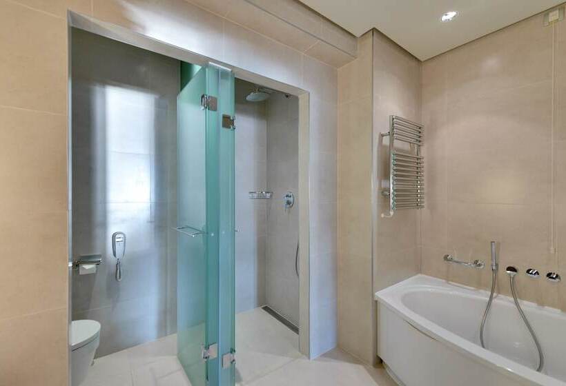 سوییت اجرایی, Monte Mulini Adults Exclusive Hotel By Maistra Collection