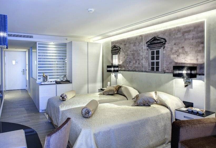 اتاق سوپریور با چشم‌انداز دریا, Rixos Premium Dubrovnik