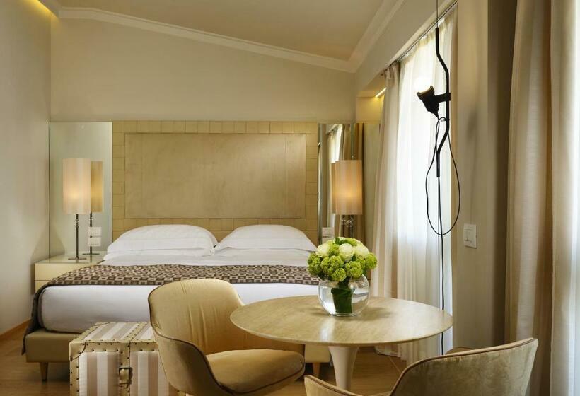 اتاق اجرایی سه نفره, Grand Hotel Minerva