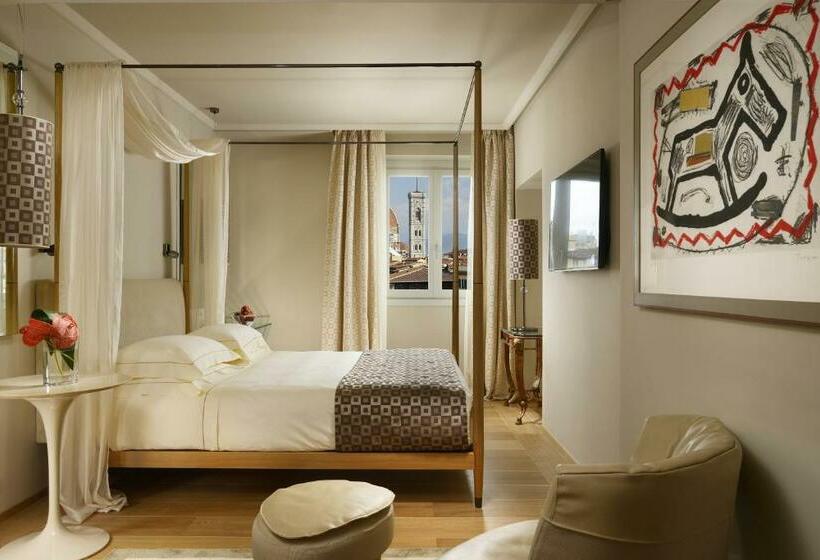 سوییت, Grand Hotel Minerva