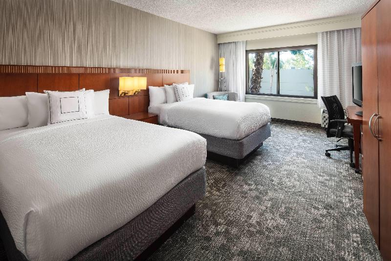 سوئیت جونیور با تراس, Grand Hotel Minerva