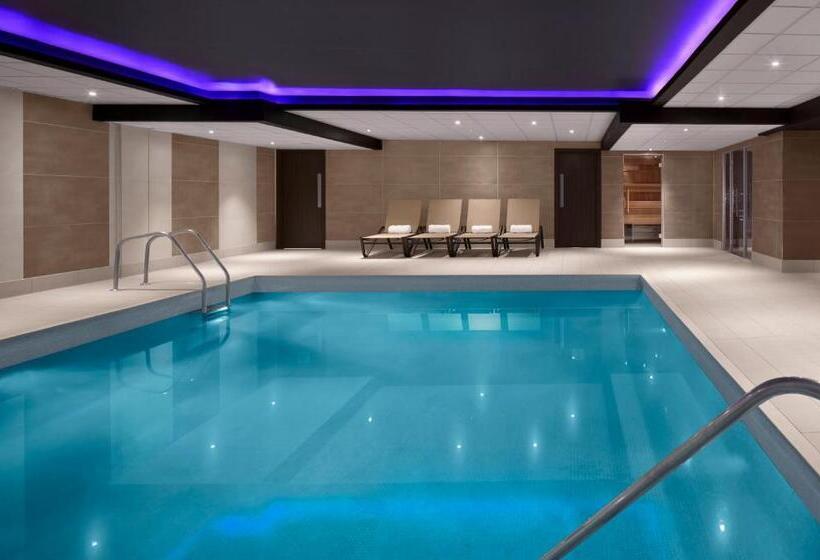 سوییت جونیور, Radisson Blu Hotel, Edinburgh City Centre