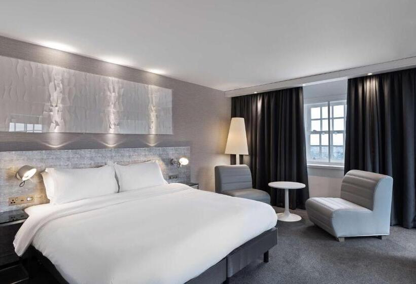 اتاق سوپریور با چشم‌انداز, Radisson Blu Hotel, Edinburgh City Centre