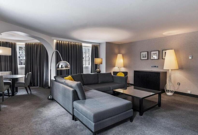 سوئیت رویال, Radisson Blu Hotel, Edinburgh City Centre