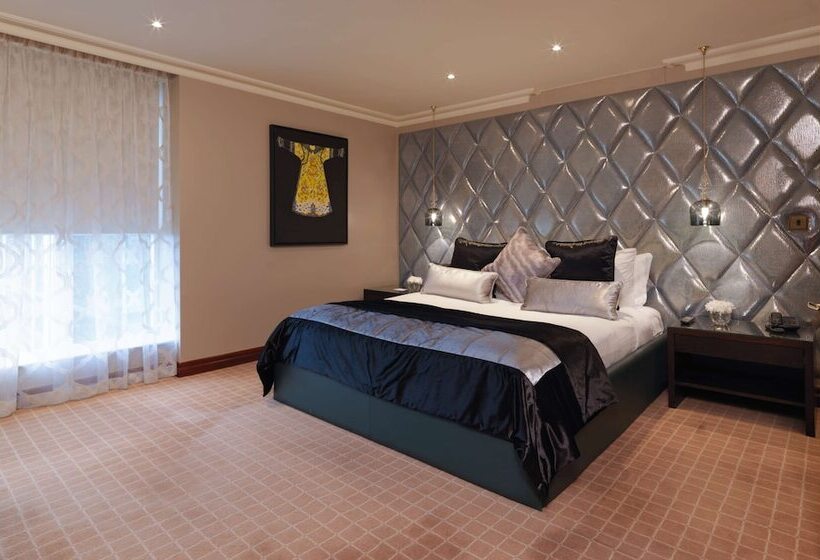 Люкс, Radisson Blu Hotel, London Heathrow