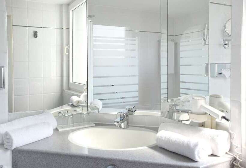 Standard Single Room, Abacus Tierpark